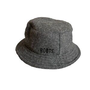 Roots Athletics Wool Bucket Hat Women's Size Small Gray Winter Retro Classic